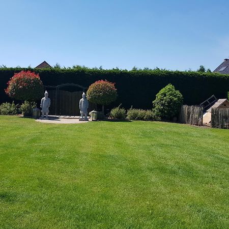 De Achtertuin Apartman Maasmechelen Kültér fotó